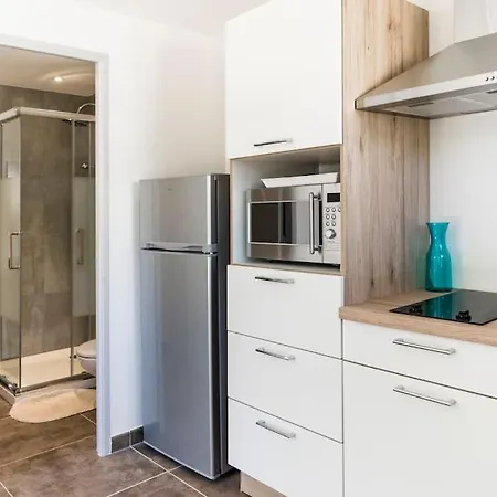 Apartmán En Pierre U Pinu, 2 Personnes, Muratello, 6 Kms De Vecchio *